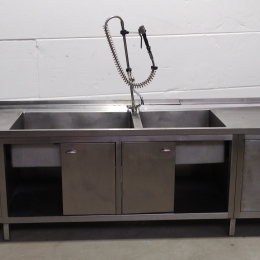Sink cabinet